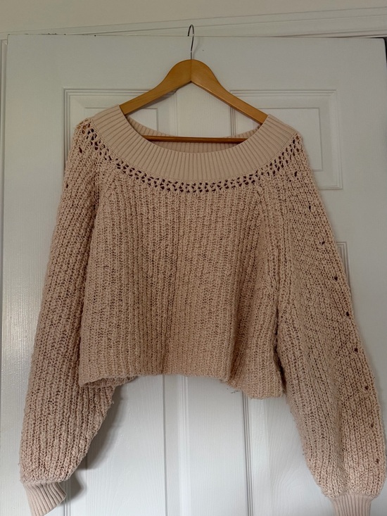 Free People Sweaters - Free People Off-the-Shoulder Chunky Knit Sweater in Blush
